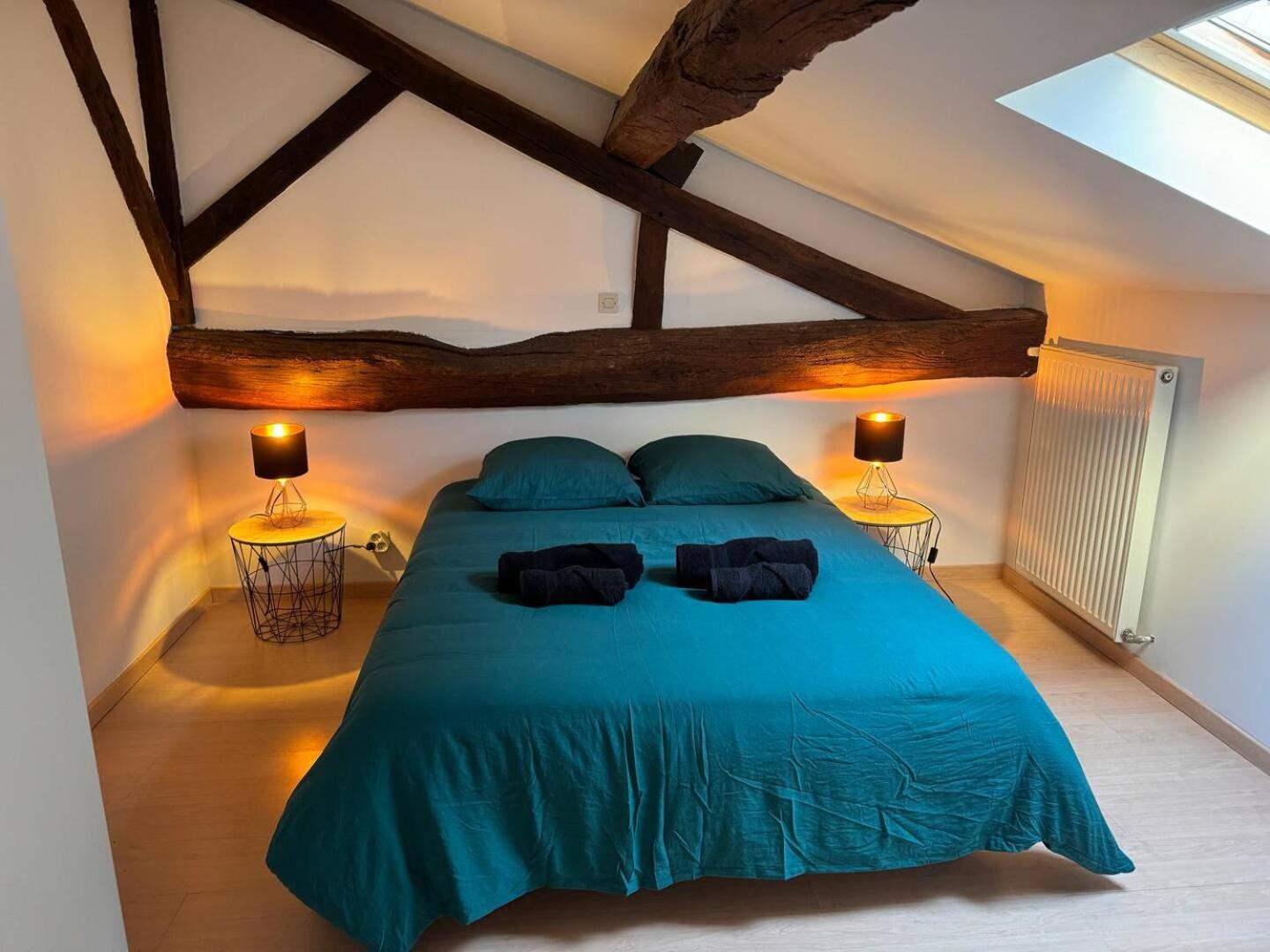 Les Chambres Tonics Montrevel-en-Bresse Bagian luar foto
