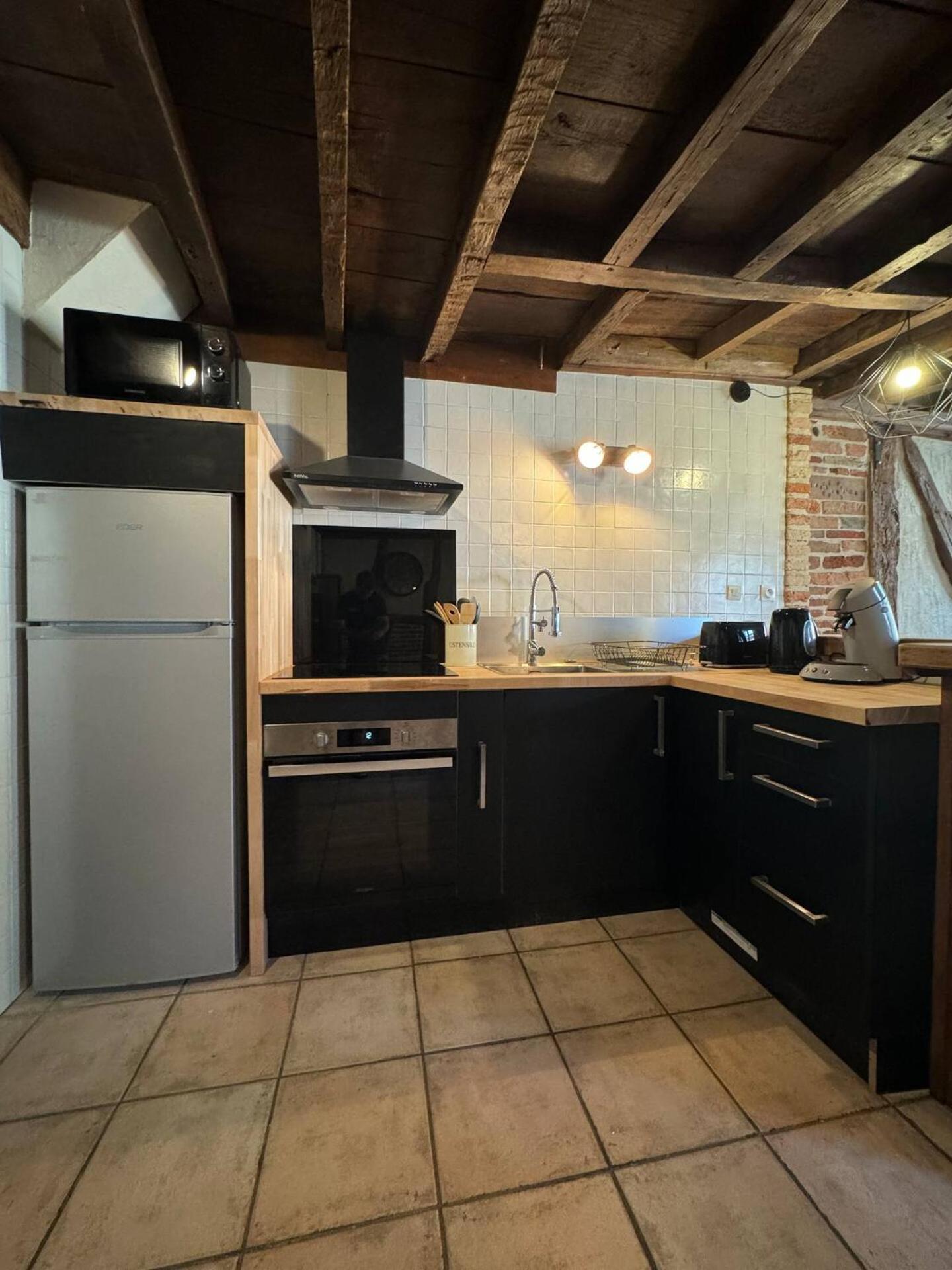 Les Chambres Tonics Montrevel-en-Bresse Bagian luar foto