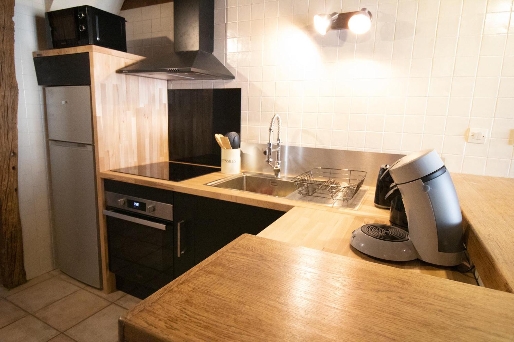 Les Chambres Tonics Montrevel-en-Bresse Bagian luar foto